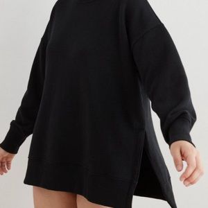 Aerie black tunic crewneck sweatshirt